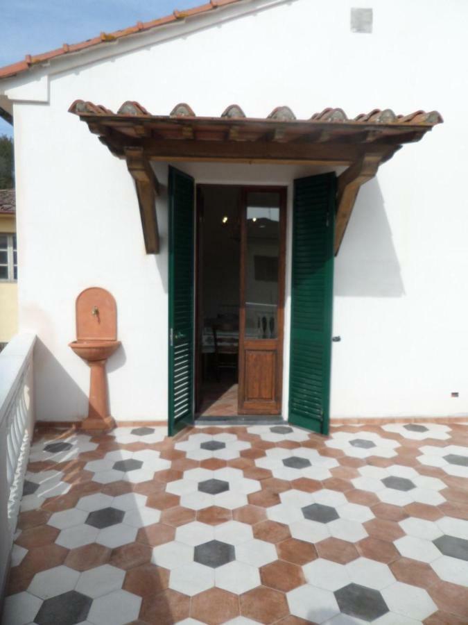 La Terrazza Apartamento Palaia Exterior foto